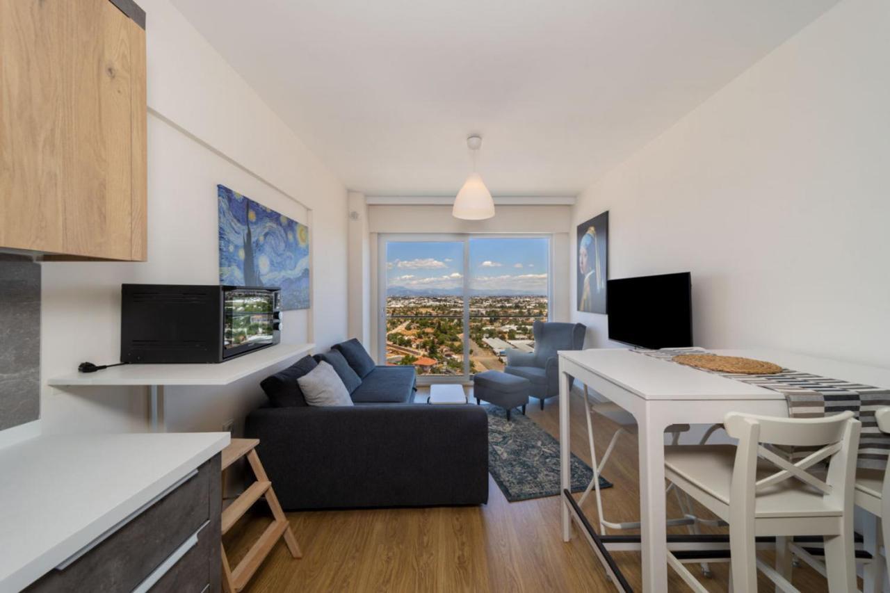 Pleasant Flat With Shared Pool In Kepez Apartment Antalya Ngoại thất bức ảnh